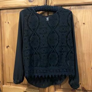 Beautiful Xhilaration Top